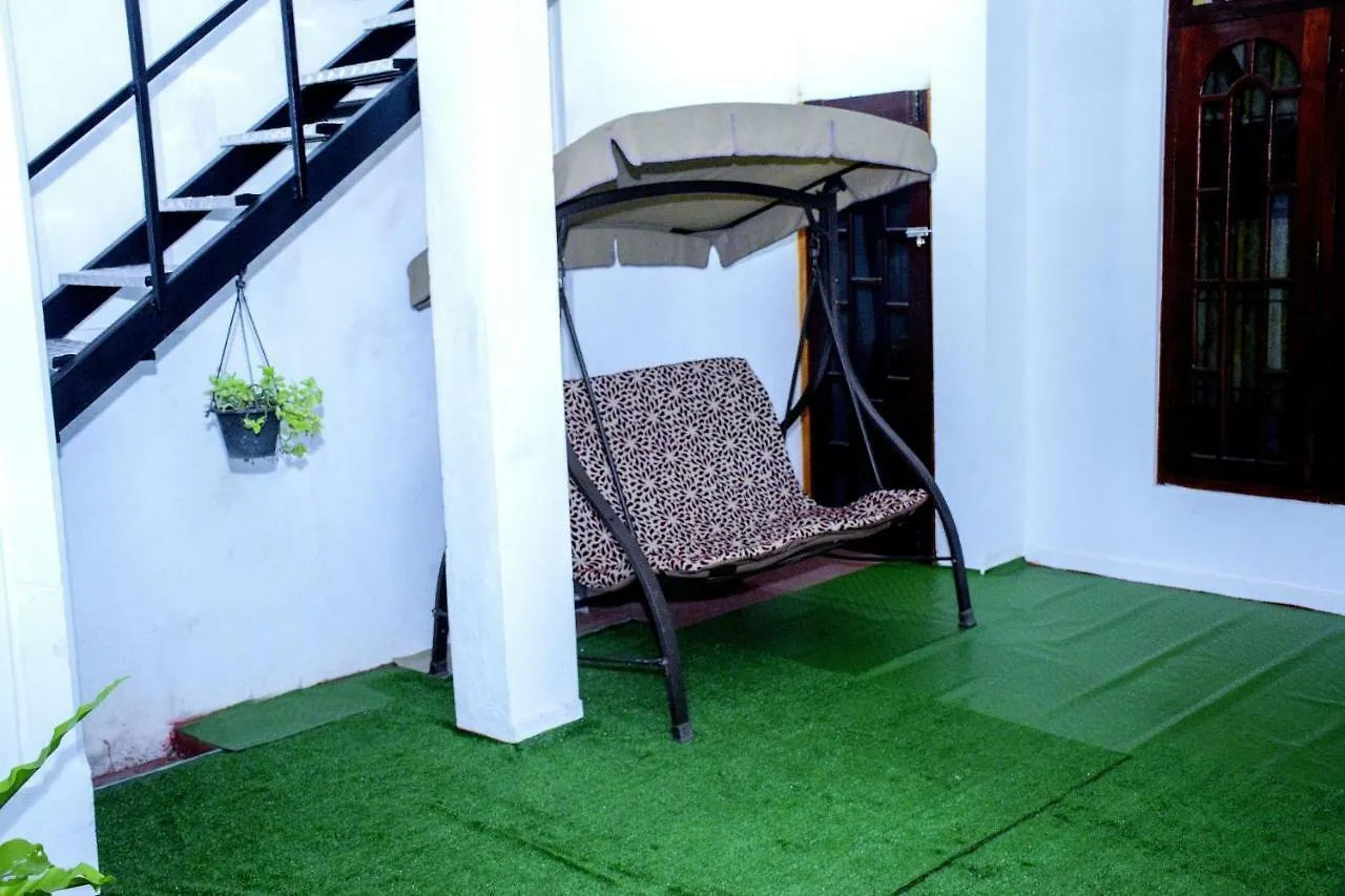 Elsy Villa Negombo 3*,  Šrí Lanka